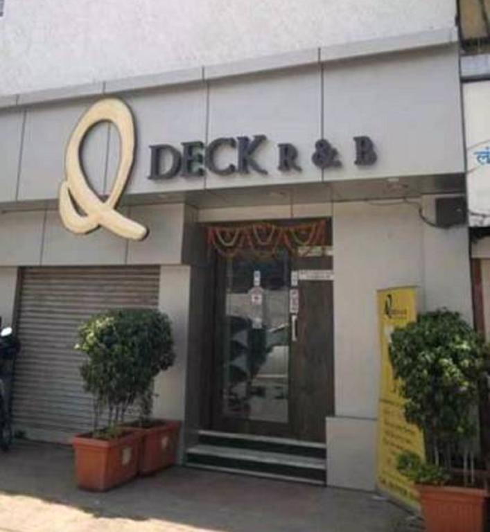 Hotel Q Deck Mumbai Kültér fotó