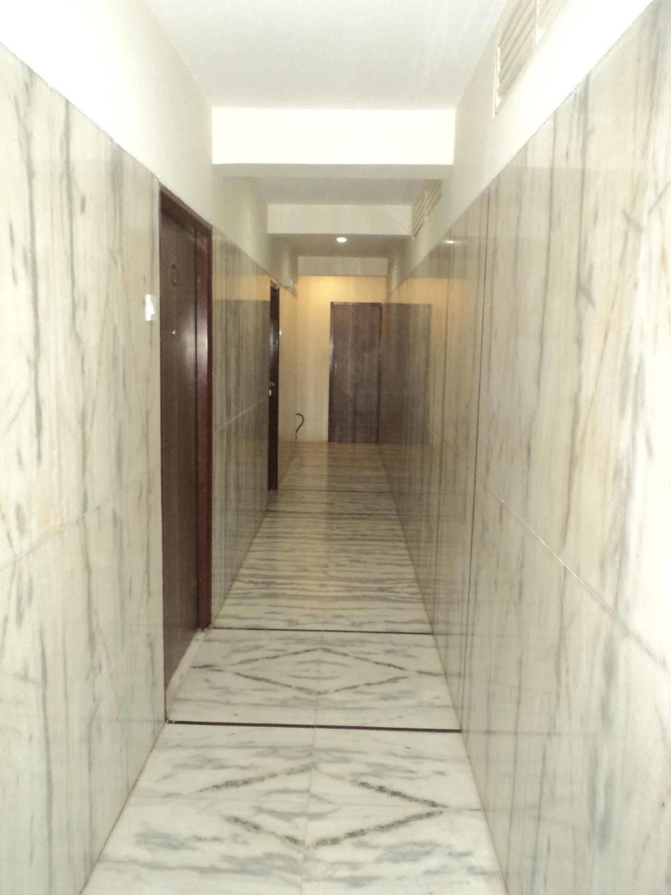 Hotel Q Deck Mumbai Kültér fotó